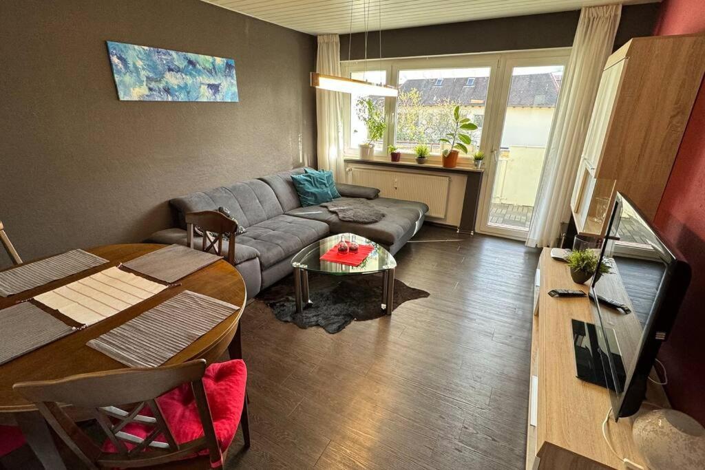 Monikas Home - Gemuetliche 3-Zimmer-Wohnung Im Herzen Von Böblingen Exteriér fotografie